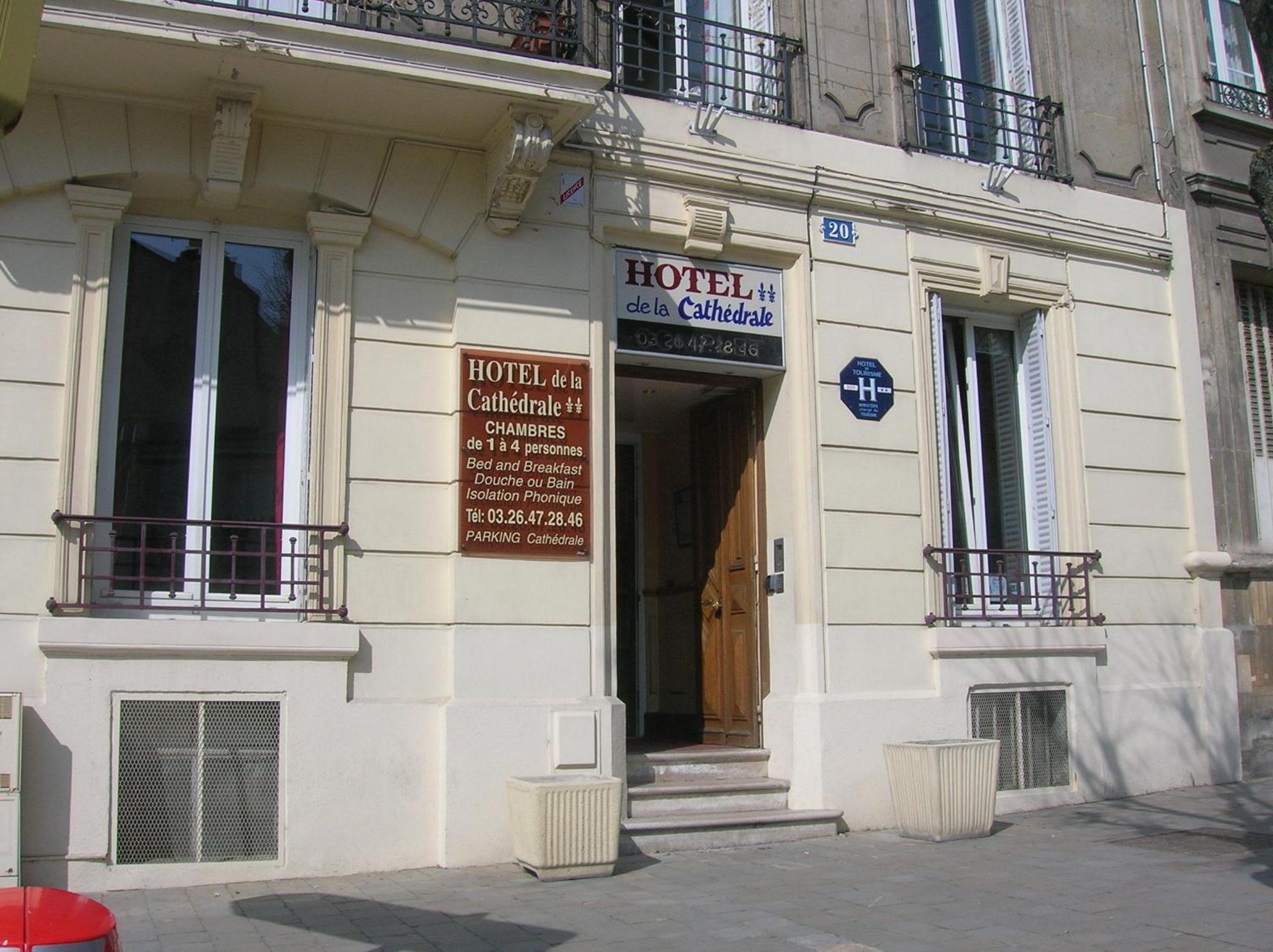 Hotel De La Cathédrale 2*