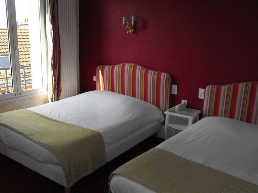 De La Cathédrale Hotel