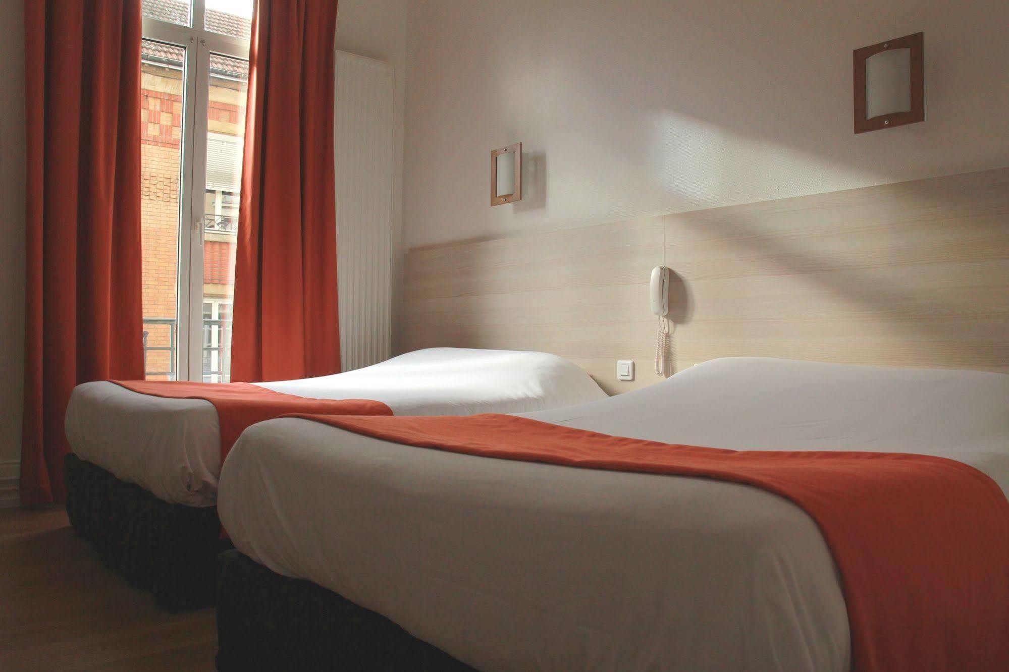 Hotel De La Cathédrale 2*